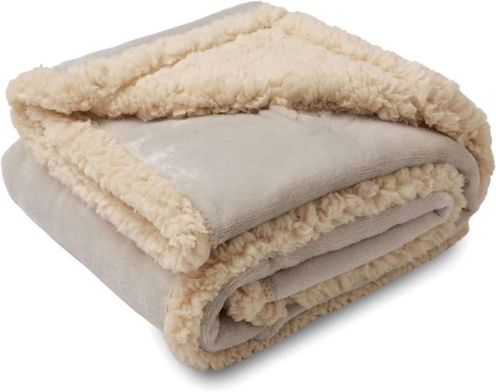 Flannel Cotton Wool Sherpa Thick Pet Blanket Dog Kennel Gabby Whale