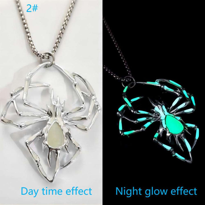 Halloween Creative Stereo Luminous Spider Necklace Jewerly Glowing Night Fluorescence Antique Vintage Glow In The Dark For Men Women Gift Party Halloween Day Club Gabby Whale