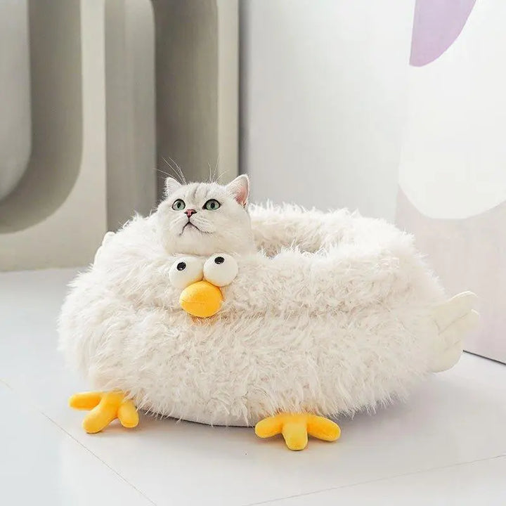 Soft and durable Cluck cat nest with non-slip base